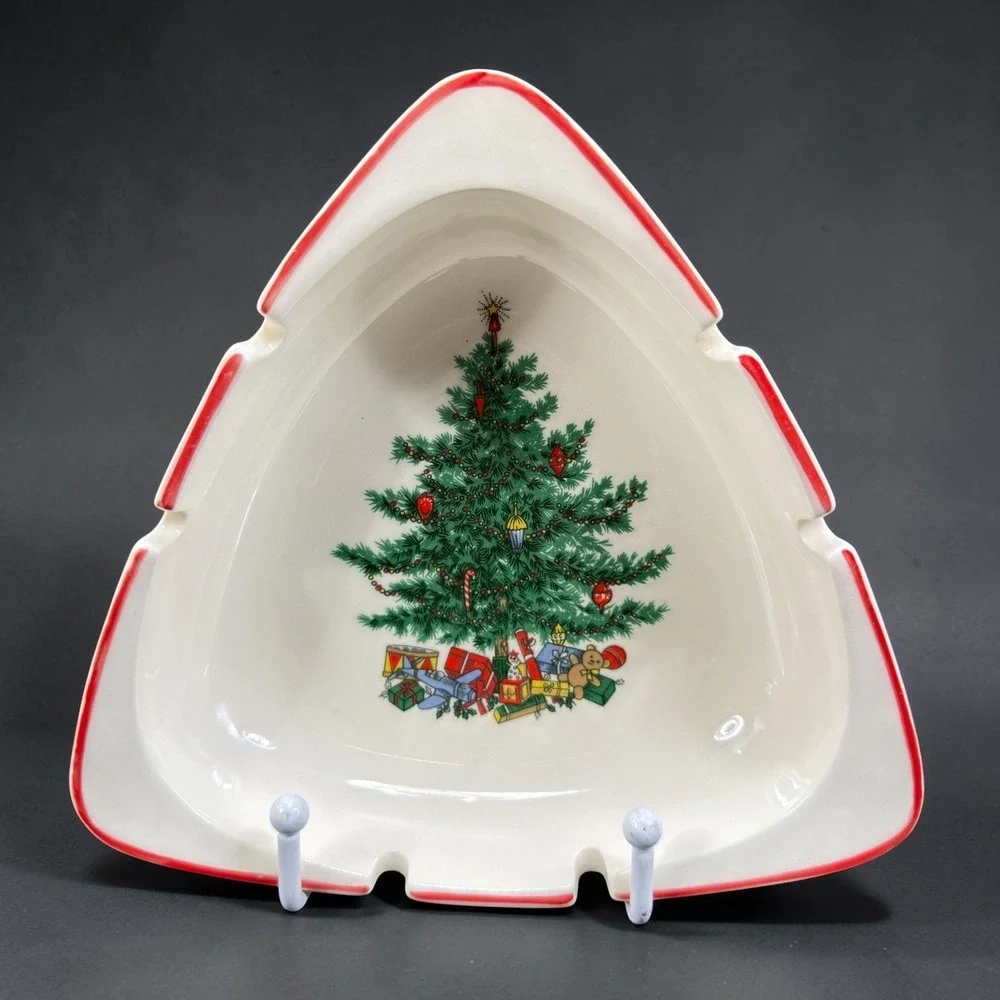 Vintage Christmas Tree Ceramic Triangular Ash tray Red Trim Holiday Decor 7in